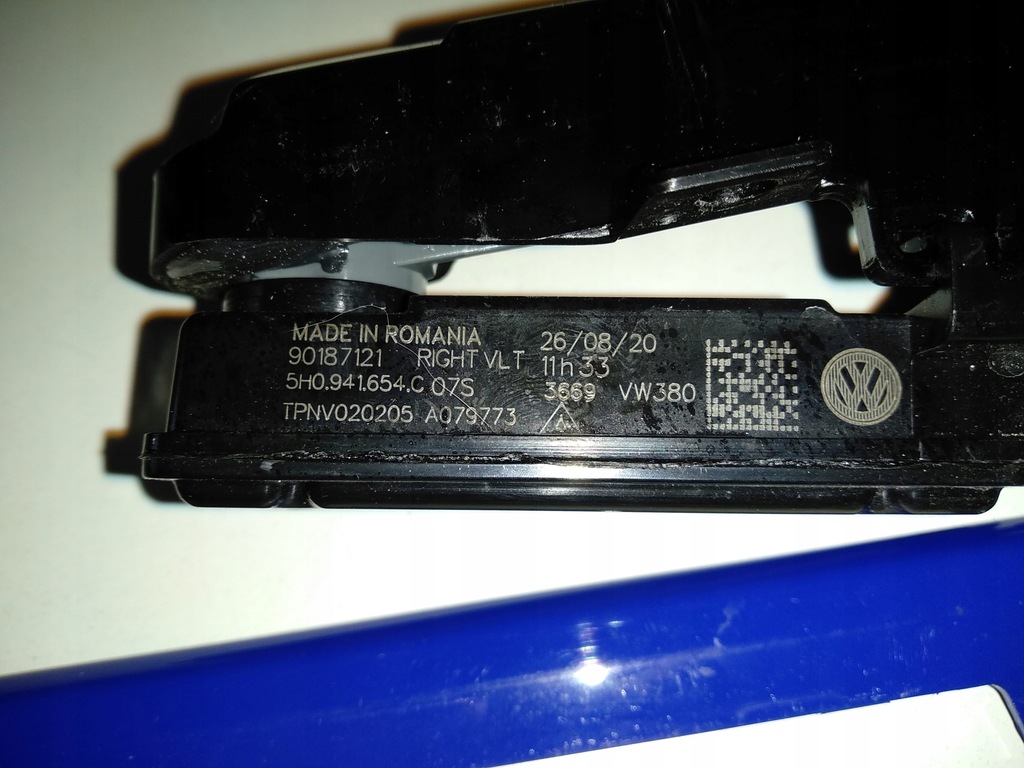 фото №9, Led w решётка радиатора vw golf viii 8 gte 5h0