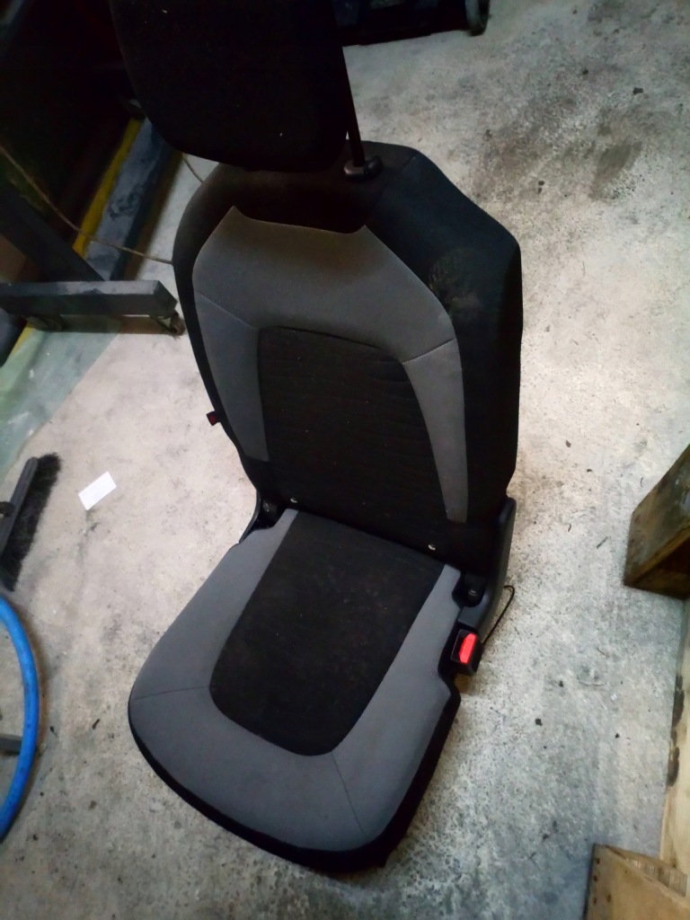 фото №6, Citroen c4 picasso ii сидіння середній лівий правий задня