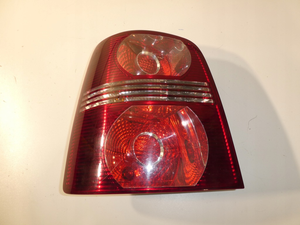 фото №1, Лампа ліва задня задня vw touran i lift 1t0945095n