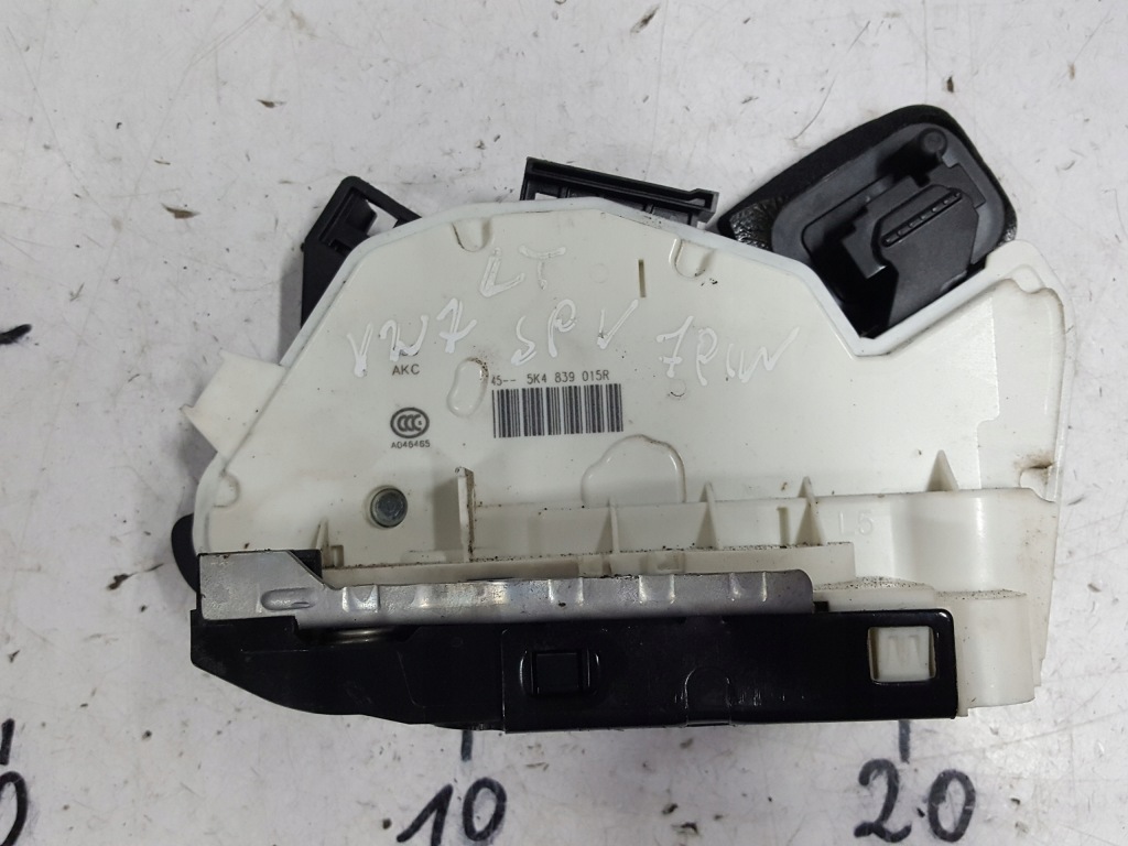 фото №1, Vw golf 7 vii sportsvan 14r- замок дверь левый задняя 7 pinów