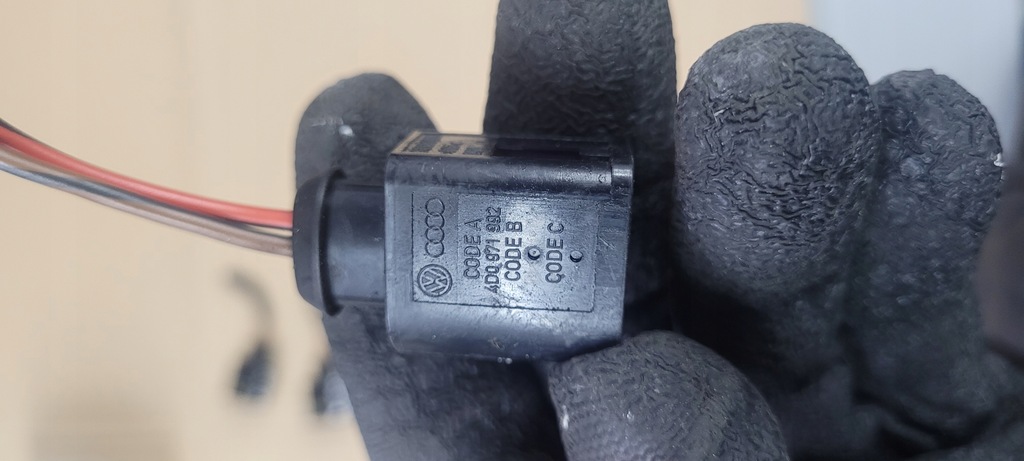 фото №8, A3 8v s3 штекер колодка сигнал впрыска a4 b8 a5 q5 a6 c7