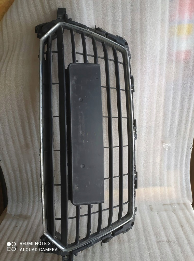 фото №1, Audi tt s-line решітка радіатора 8s0853651