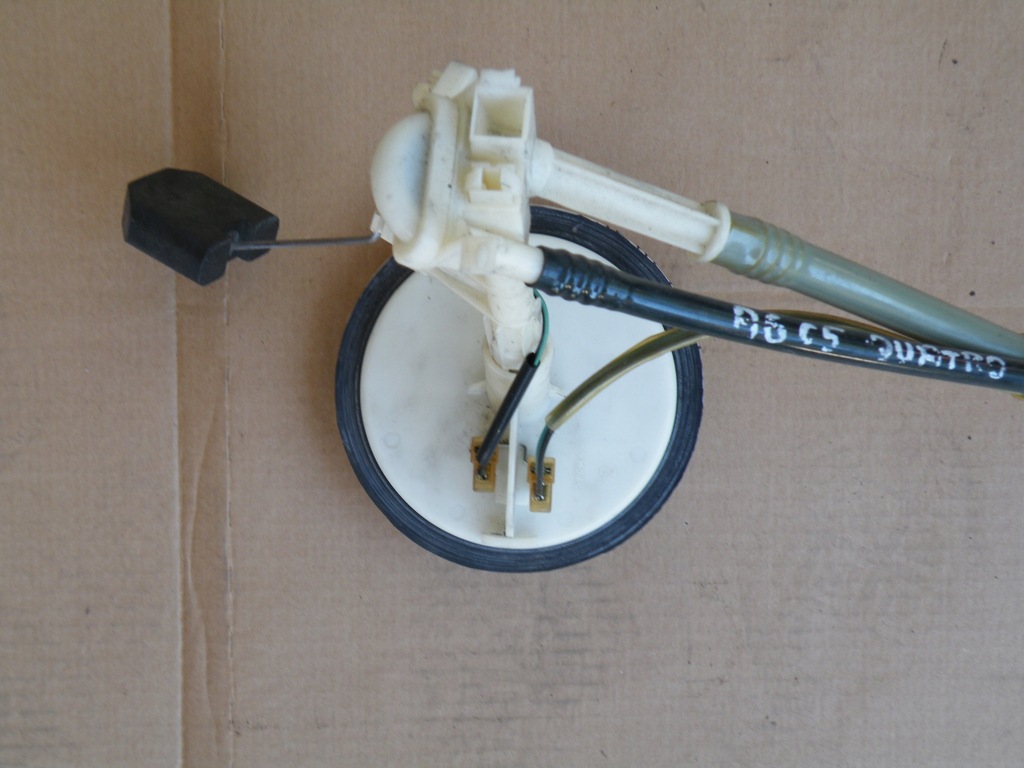 фото №9, Audi a6 c5 2.7t quattro wksaźnik датчик рівня пального поплавок 221824