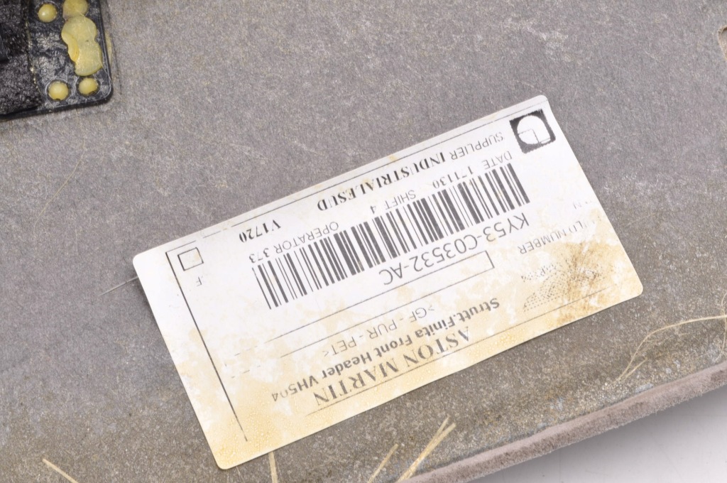 Aston martin db11 накладка потолок ky53-c03532-ac Недорого