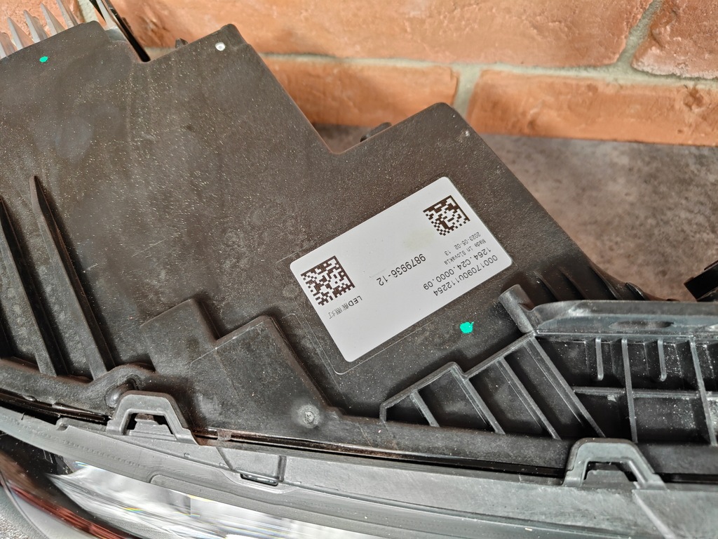 фото №10, Лампы лампа передняя левая + правая crystal svarovski led bmw 7 g70 i7