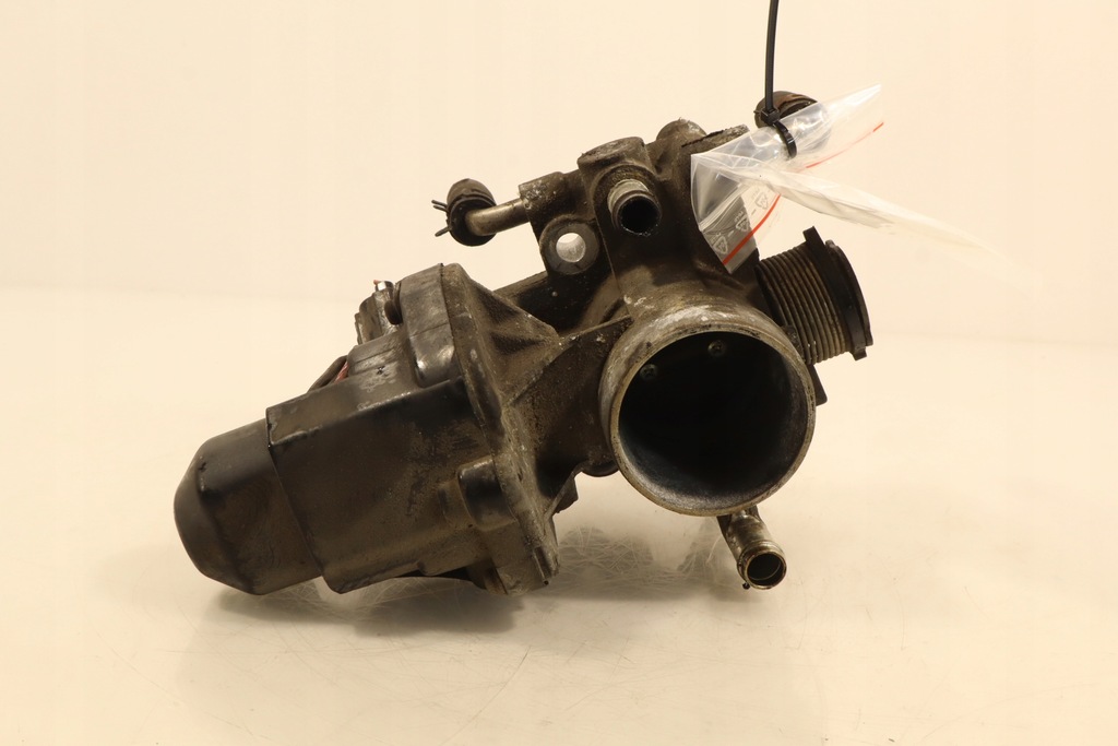 фото №1, Дроссельная заслонка toyota prius ii 1.5hybryda 1020