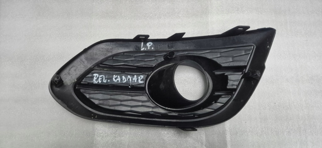Решётка бампера заглушка противотуманная фара kadjar 261a35422r 261a21870r левая правая Оригинал