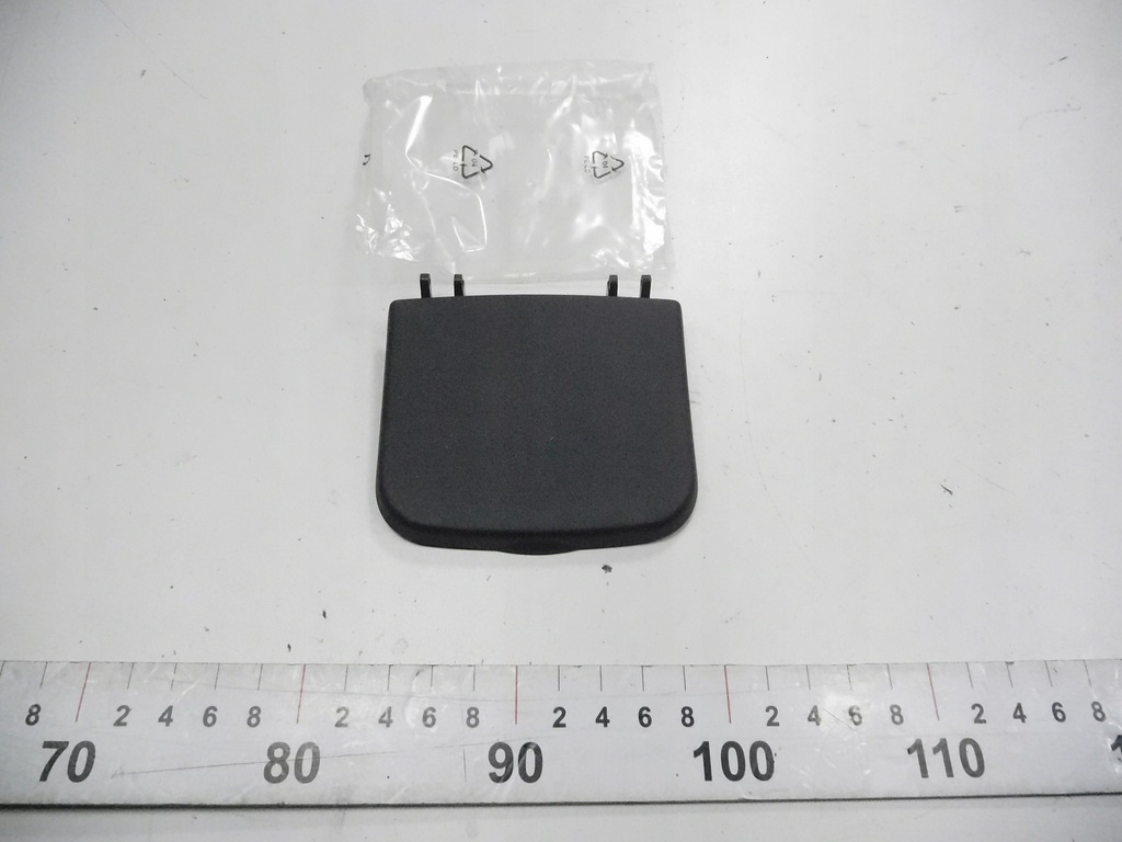 фото №12, Крышка бардачка scenic r8103051