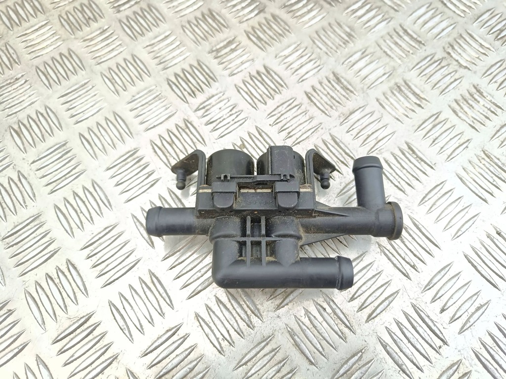 фото №8, Bmw 7 f01 f02 f03 f04 2010 клапан управляющий жидкость охлаждающий