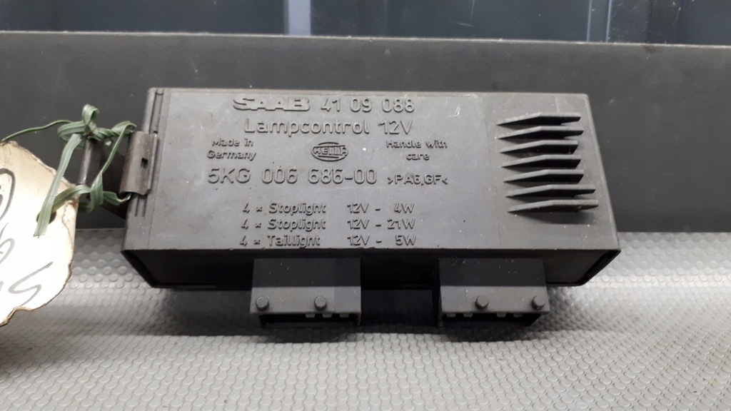 фото №1, 006686-00 r/20 saab 9000 модуль блок управления света