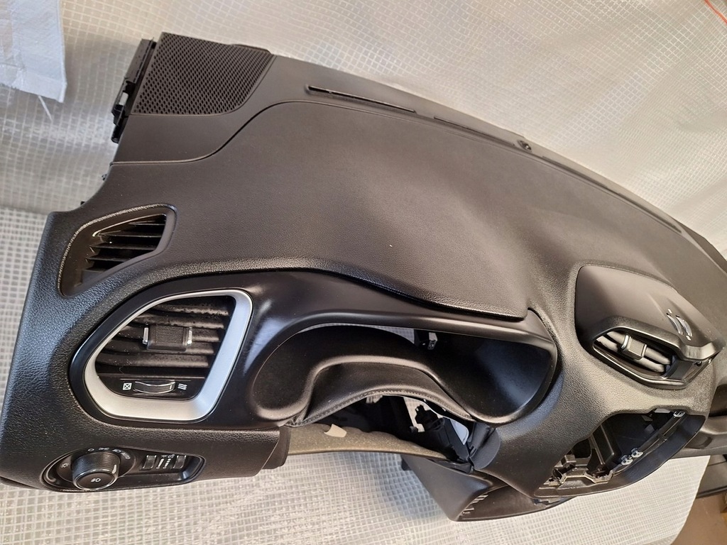 фото №5, "" jeep renegade bu lift 2018- "" консоль ;; приборная панель ;; czarna ;; оригинальная