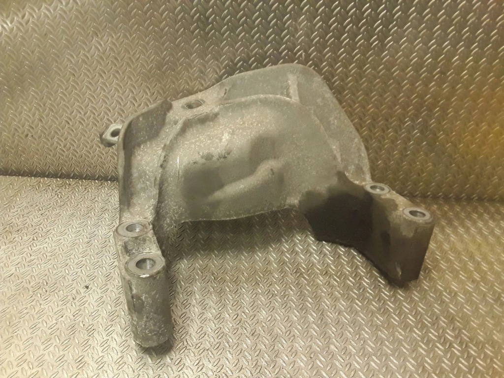 Mini one - cooper r50 - 53 правая сторона кронштейн двигателя Цена