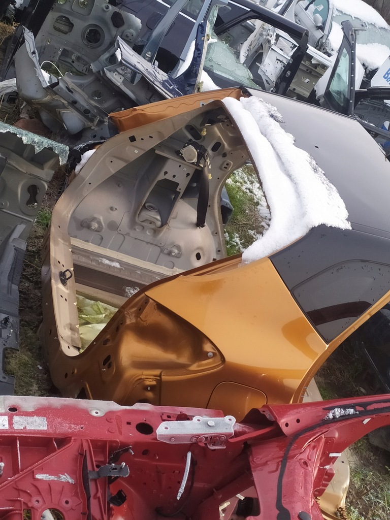 фото №1, Левый крыло четверть captur