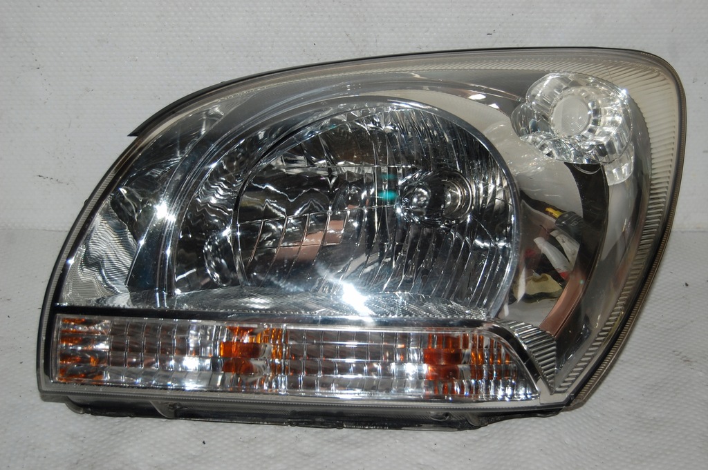 фото №1, Kia sportage ii 2 2005-2007 левая лампа перед оригинал europa