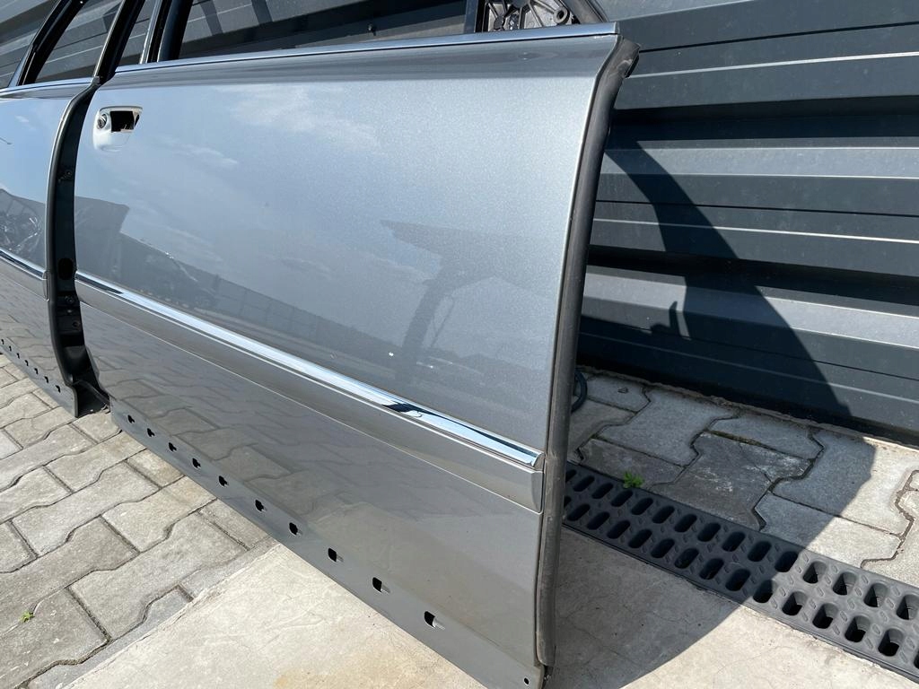 фото №11, Audi a8 d3 дверь правое цвет ly7g nr2