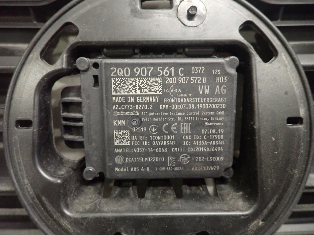 фото №3, Решітка радіатора vw t-roc plus радар 2017- 2ga853651e 2q0907561c