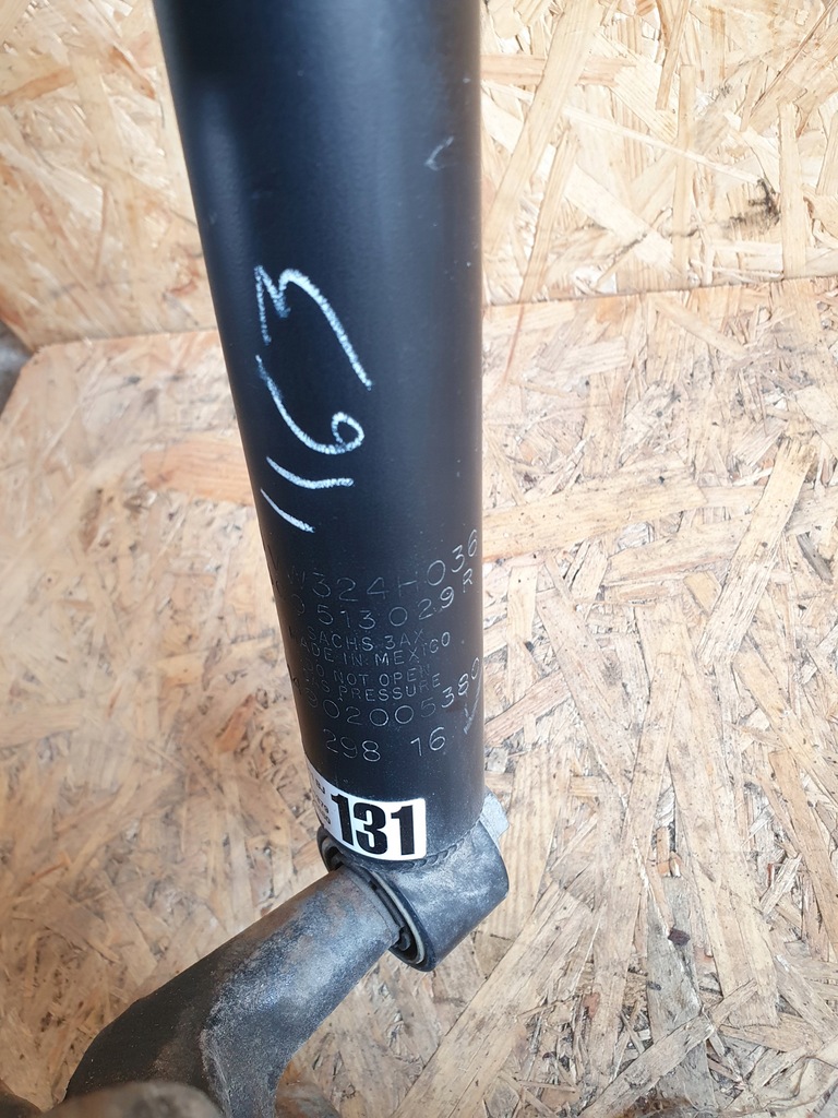 фото №9, Volkswagen beetle поворотний кулак важіль права задня