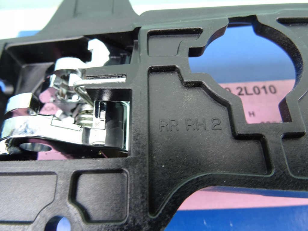 фото №4, Ручка внутренняя задняя правая hyundai i30 i 07-11