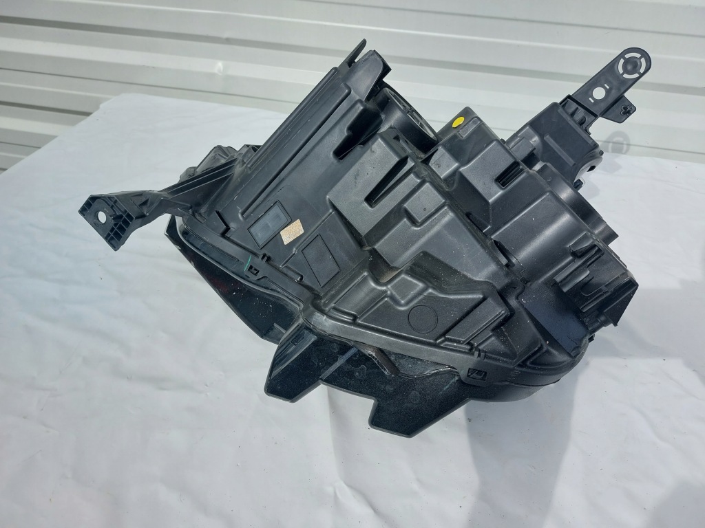 фото №6, Лампа правый перед citroen c4 iii full led eu