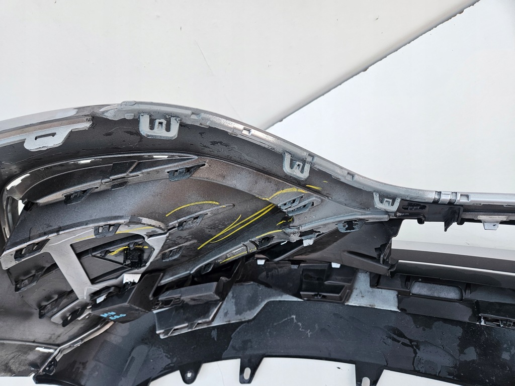 фото №9, Mercedes eqs suv v296 amg бампер перед передній