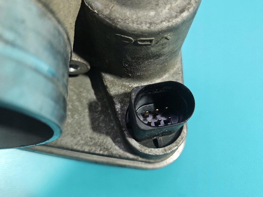 фото №7, Дросельна заслінка vw phaeton 022133062ad 3.2 v6 fsi