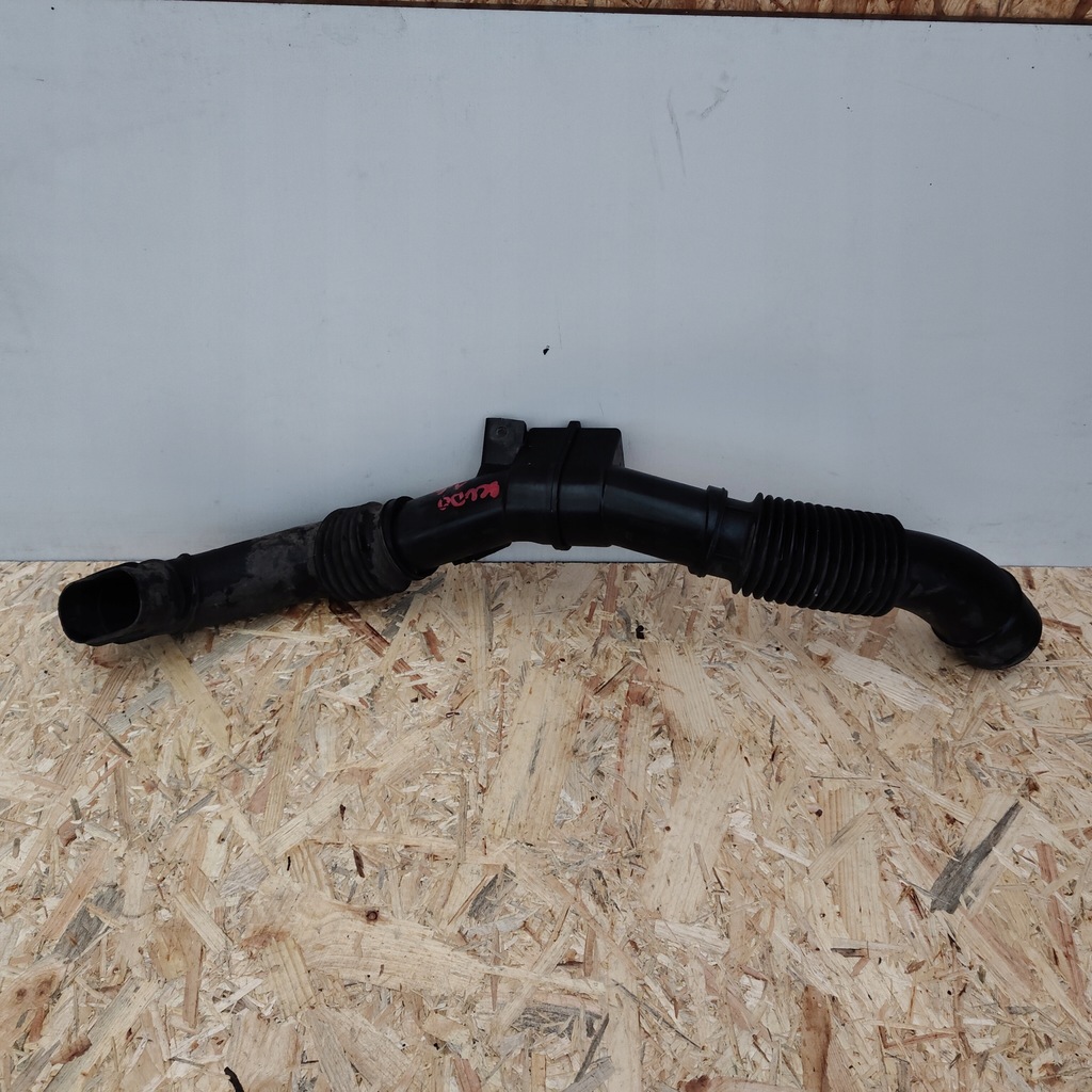 фото №1, Шланг повітря повітрозабірник jumpy scudo expert ii m04006b152