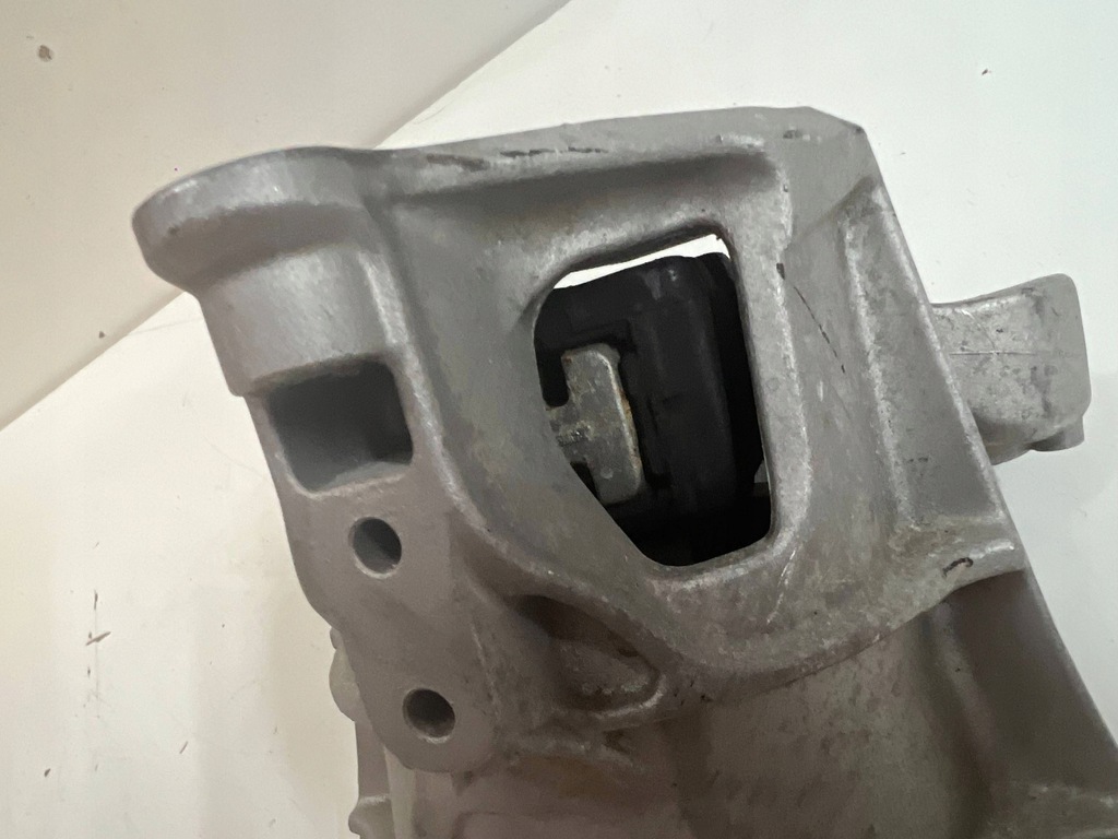 фото №9, Honda civic x 2017- 1.0 бензин кронштейн подушка двигуна