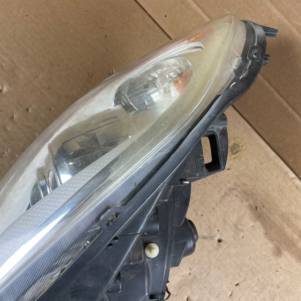 фото №16, Volvo xc60 i 08-13 ксенон 30763136 лампа передня перед права + кронштейн