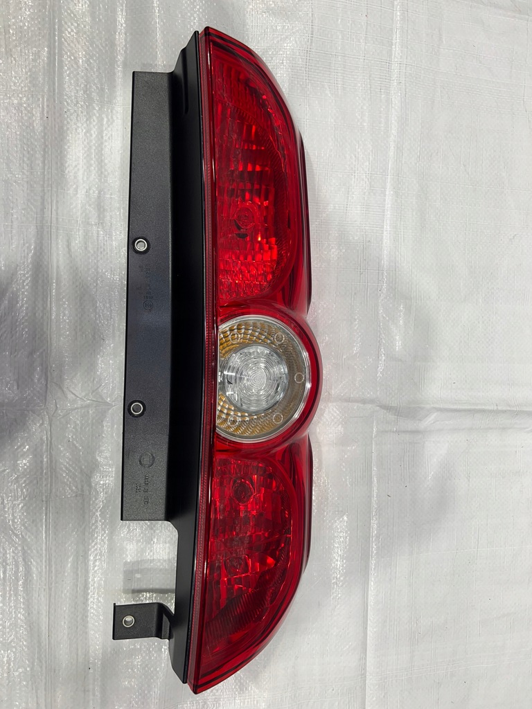 фото №1, Fiat doblo лампа задняя задняя правая