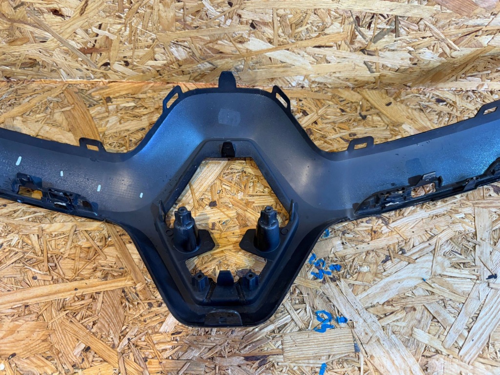 фото №8, Renault captur ii 2 19- решётка радиатора решётка радиатора молдинг средняя бампера перед