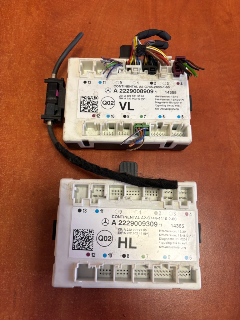 фото №1, Mercedes w 222 модуль двері 2229008909 2229009309