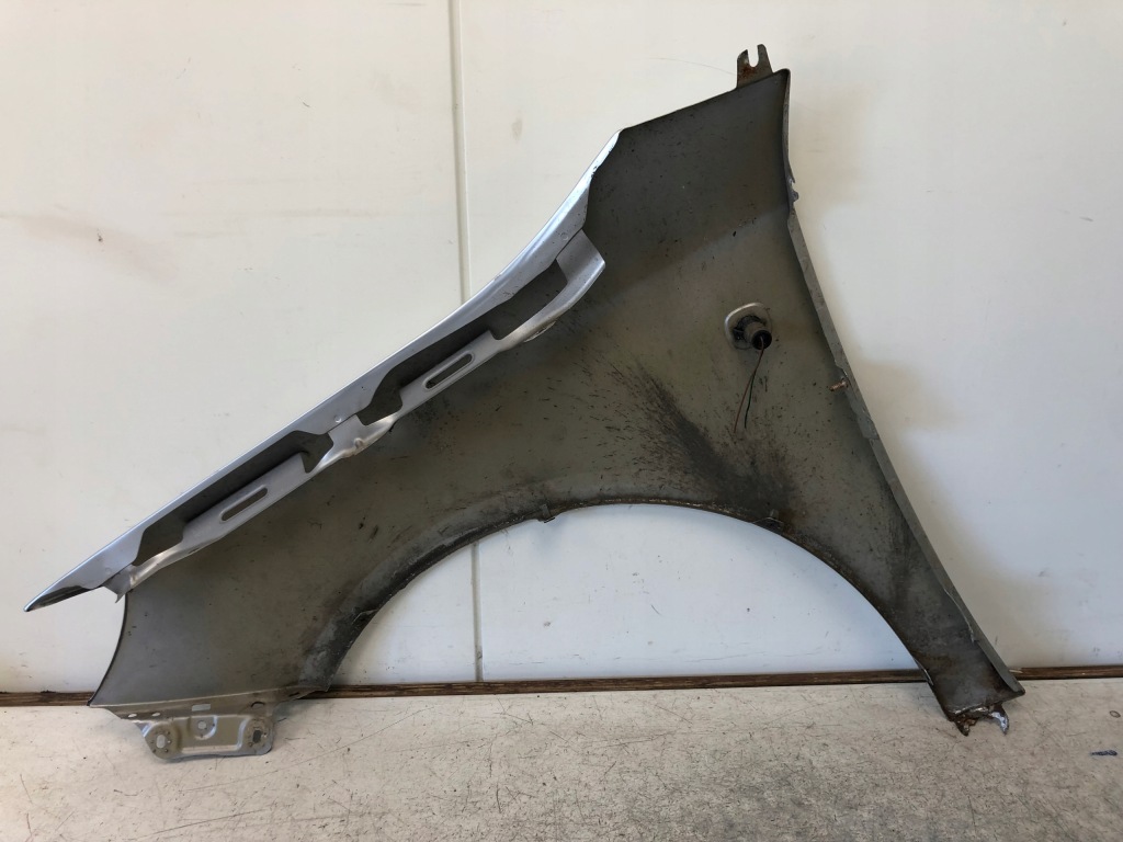 фото №7, Крила правий перед skoda roomster la7w