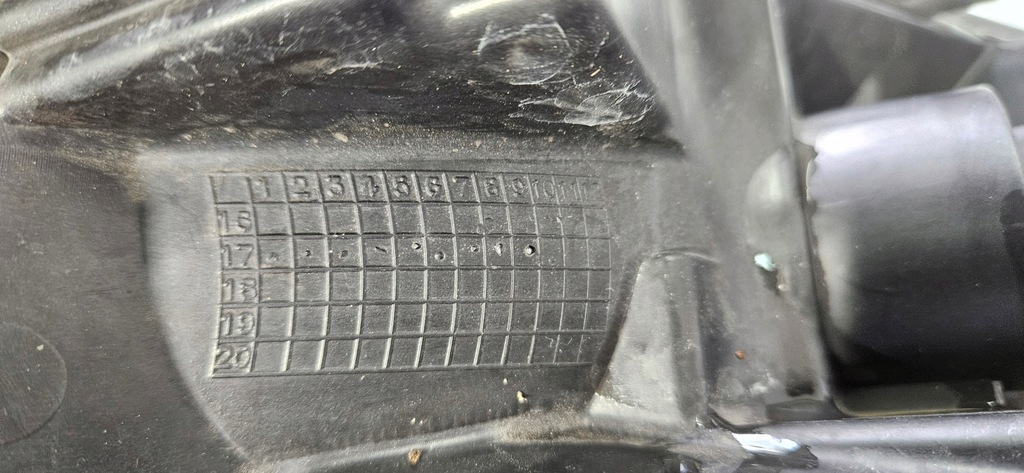 фото №12, Лампа перед dacia sandero ii lift logan 2015- правая правый обычная led