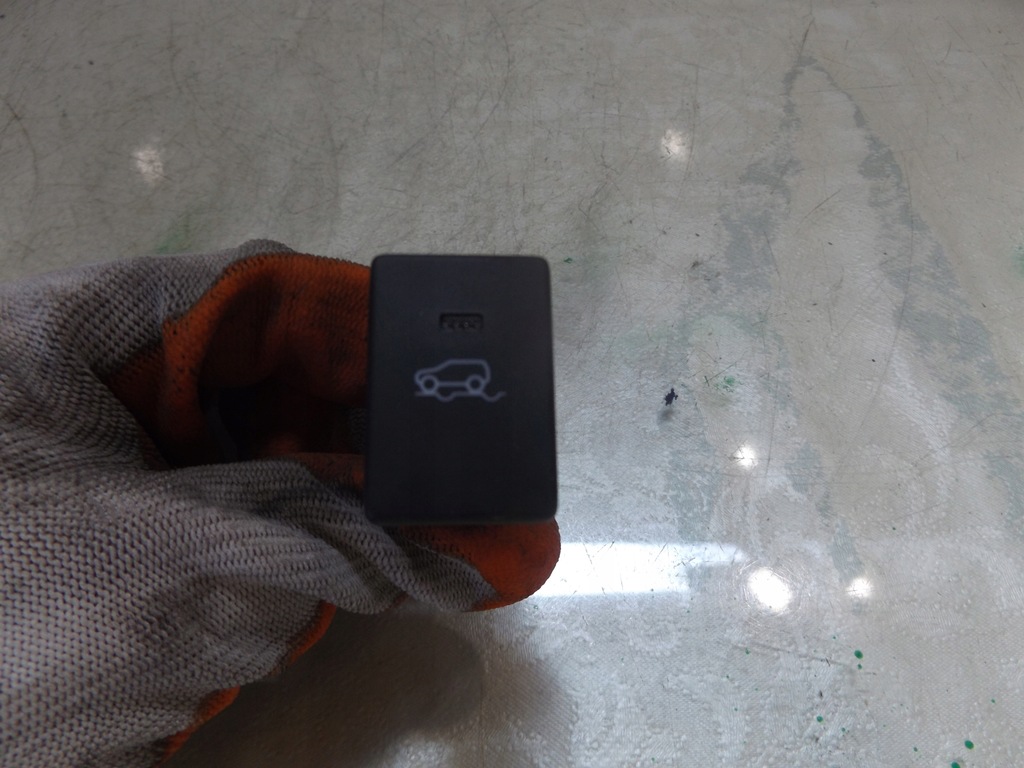 фото №1, Ignis iii переключатель кнопка