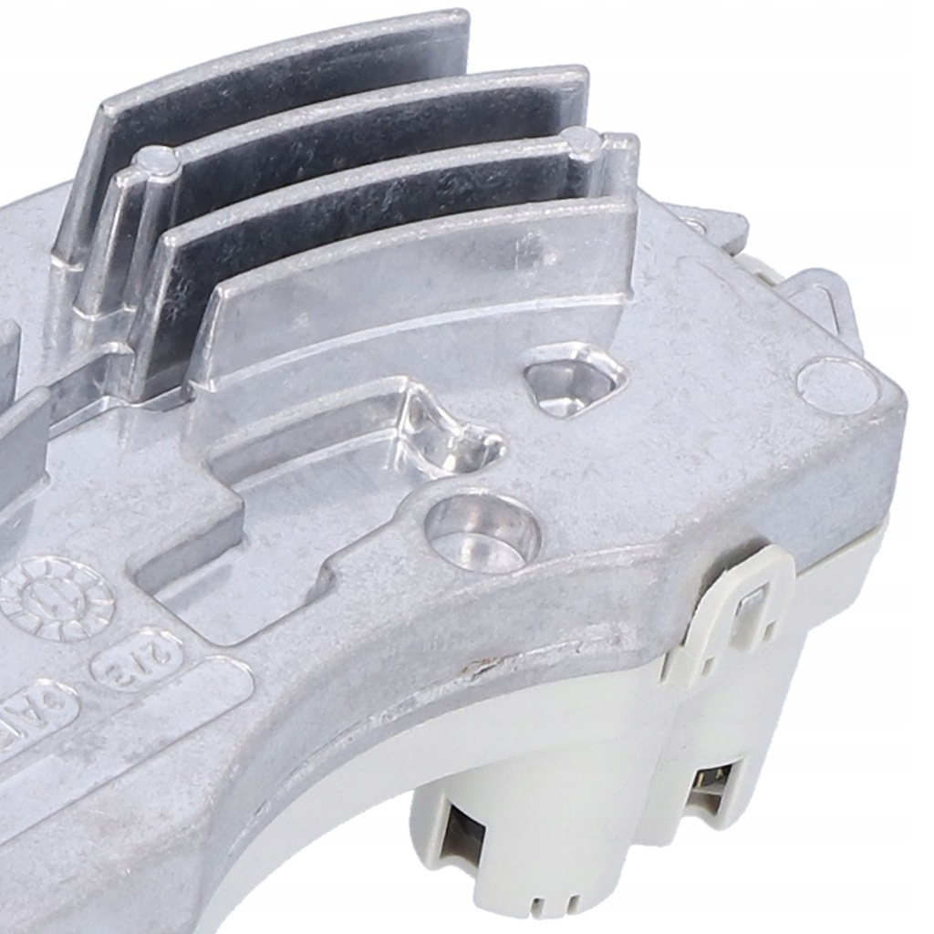 фото №14, Резистор модуля управляющего вентилятора двигателя