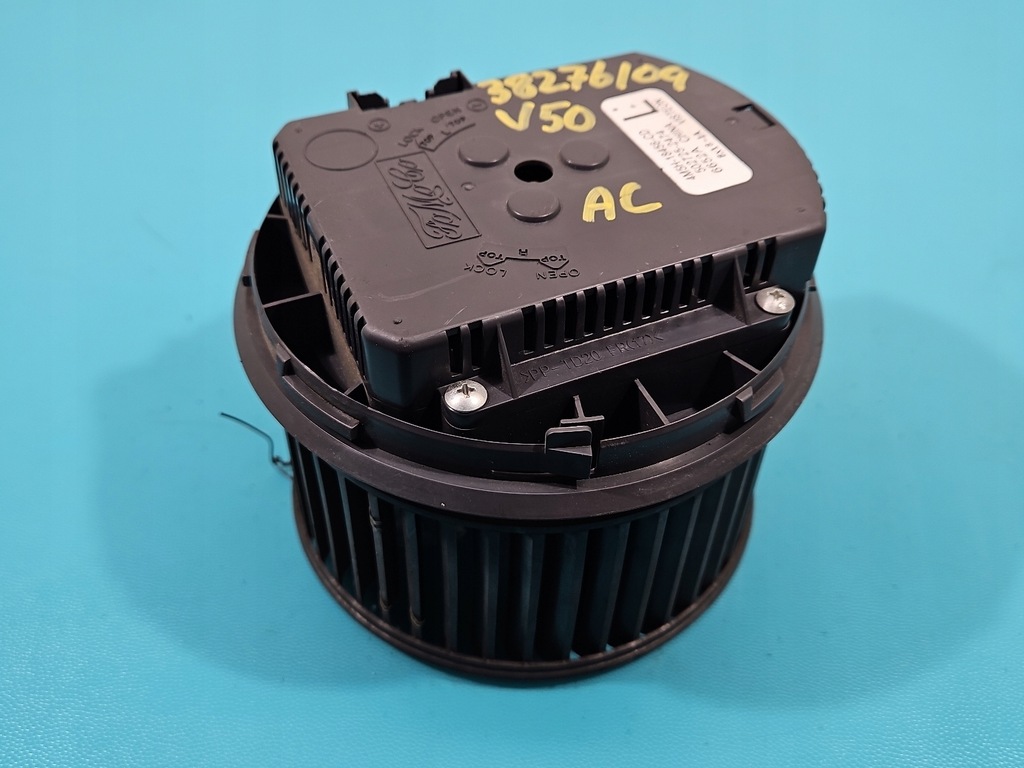 фото №1, Повітродувка обдув вентилятор volvo v50 s40 ii 07-12
