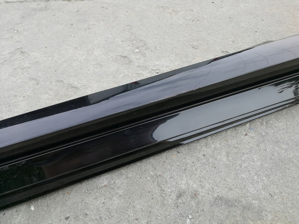1676985101 накладка поріг накладка права поріг правий mercedes w167 gle amg Ціна