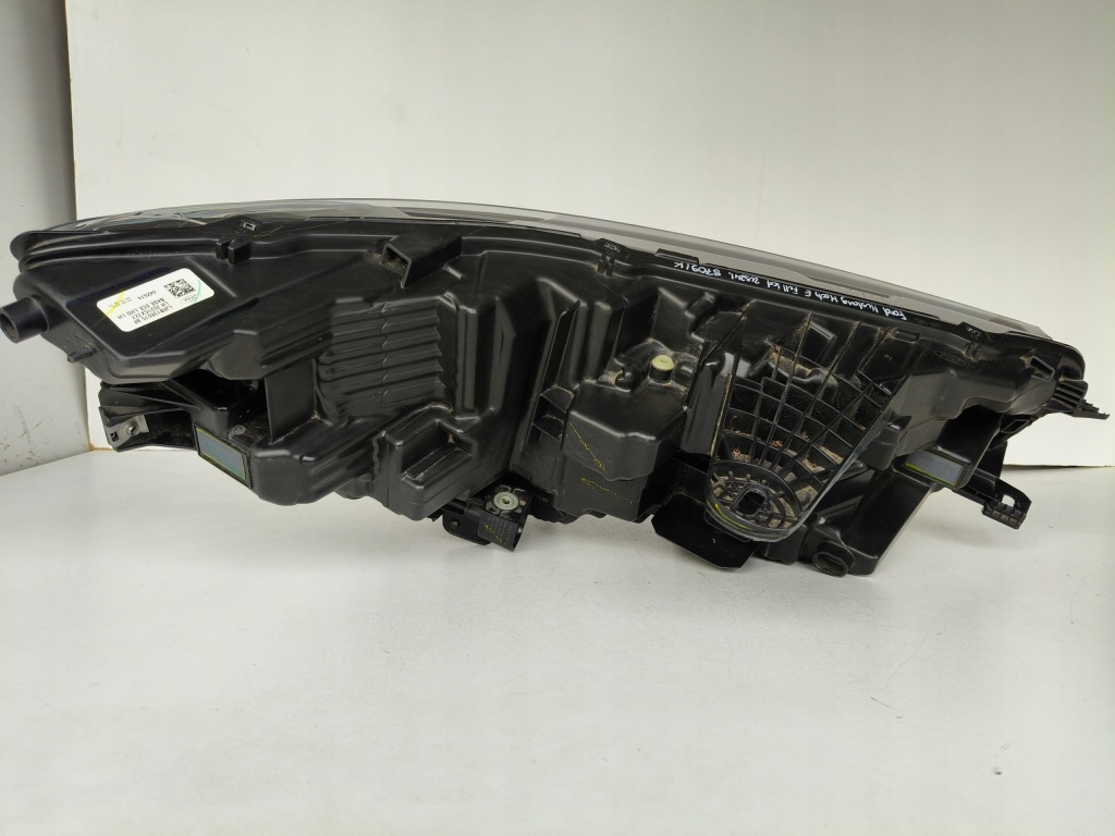 Фара ліва фара ford mustang mach e 21- full led Зі Шроту