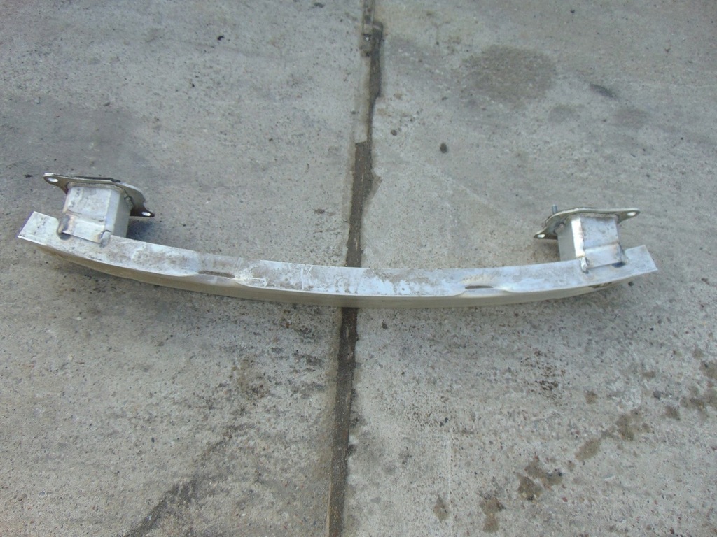 фото №8, Балка бампера задня audi a6 c8 4k0807309