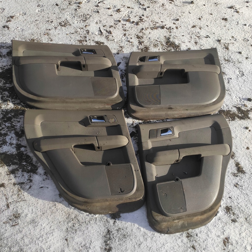 фото №1, Обшивка оббивка двері ліва права audi a2 комплект