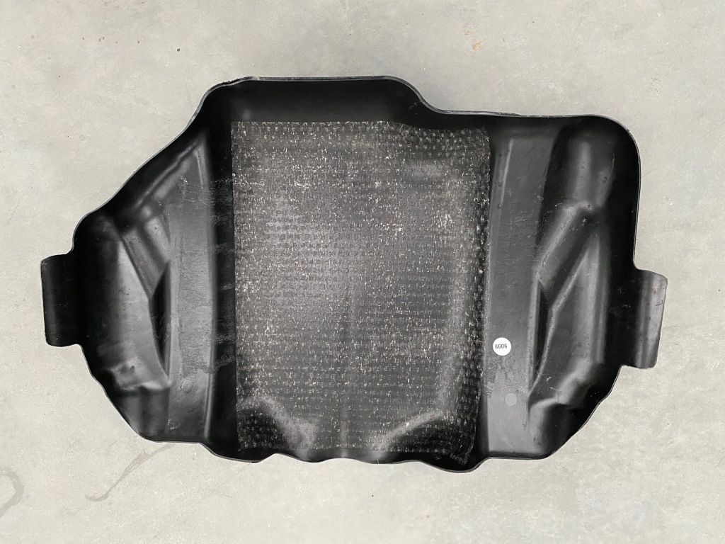 фото №1, Защита бака топлива porsche 911 992 992201975a