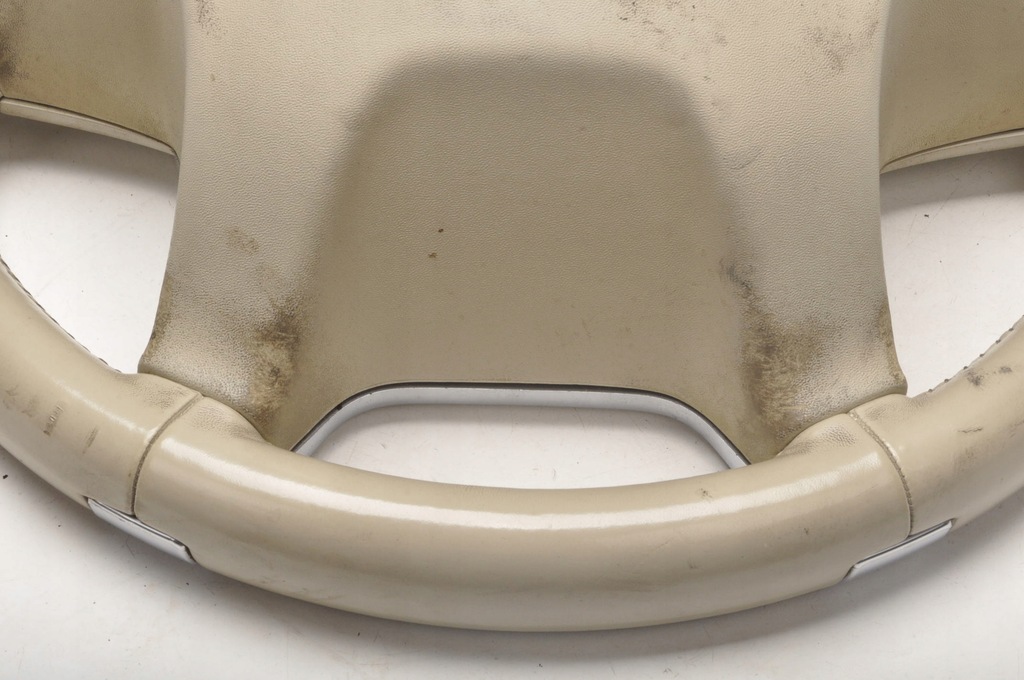 фото №11, Volvo xc70 ii воздуховод кожаный многофункциональный