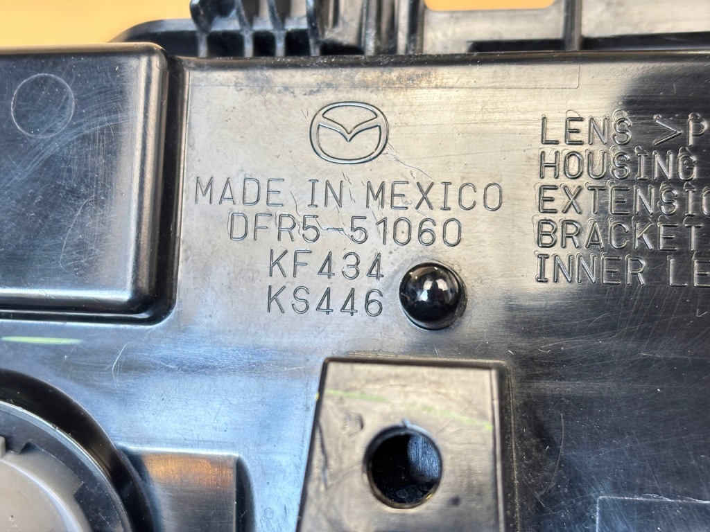 Mazda cx-30 cx30 протитуманна фара led drl led правий перед передній Зі Шроту