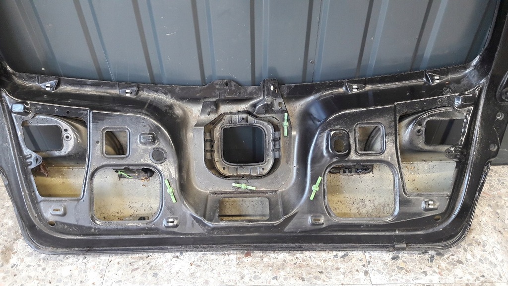 фото №11, Кришка багажника багажника seat ibiza iii czarna uszko