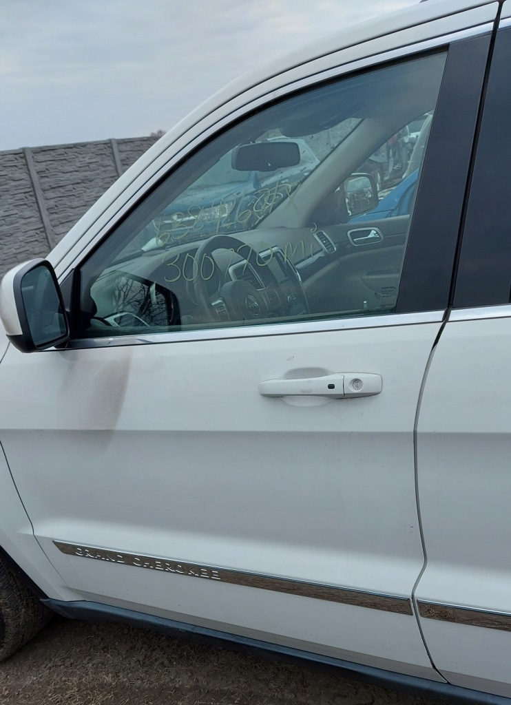 фото №1, Grand cherokee wk2 11-20r скло двері лівий перед