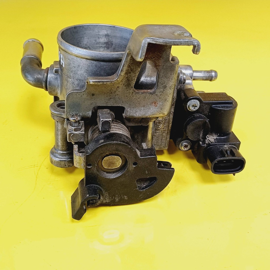 фото №6, Дроссельная заслонка suzuki liana 1813783e01 nr562