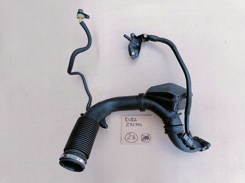 фото №1, Mercedes a gla cla klasa w177 w118 шланг труба повітря повітрозабірник a2820901800