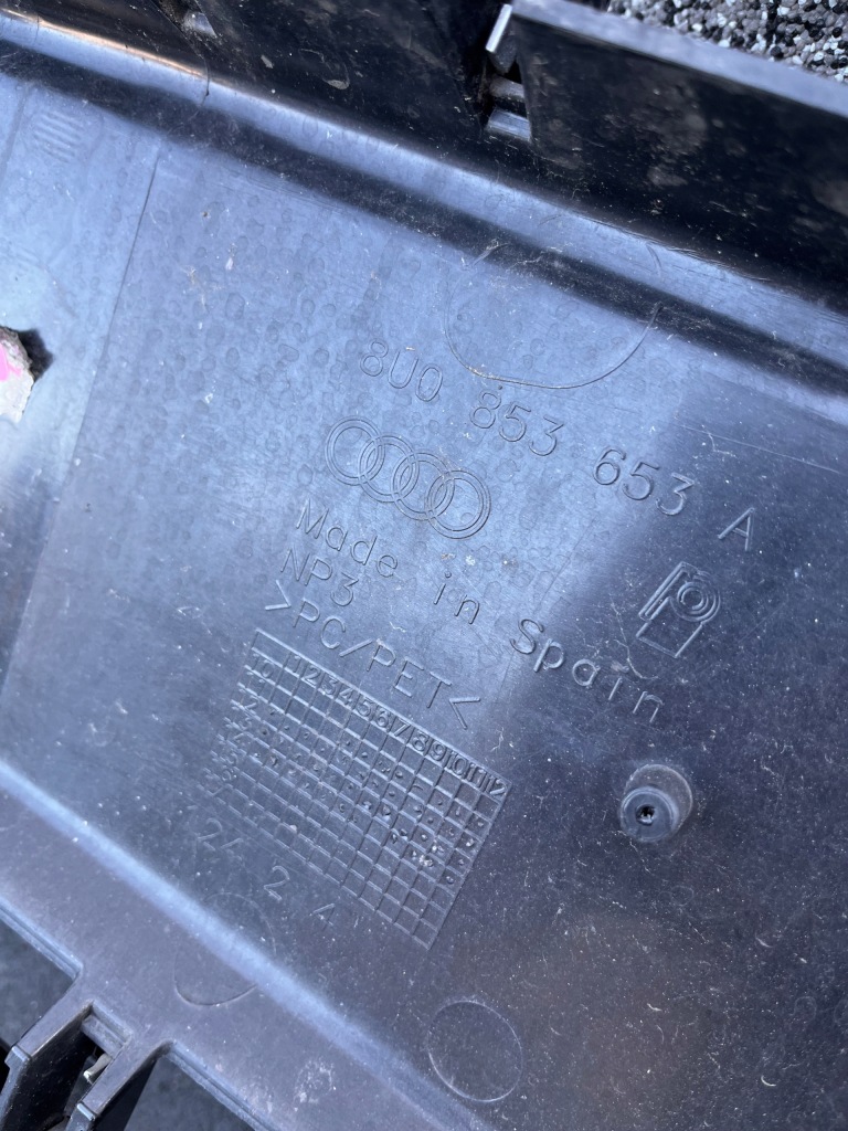 Бампер передний audi q3 8u0 11-14 s-line решётка радиатора решётка оригинальный номер омыватель 4xpdc с Разборки