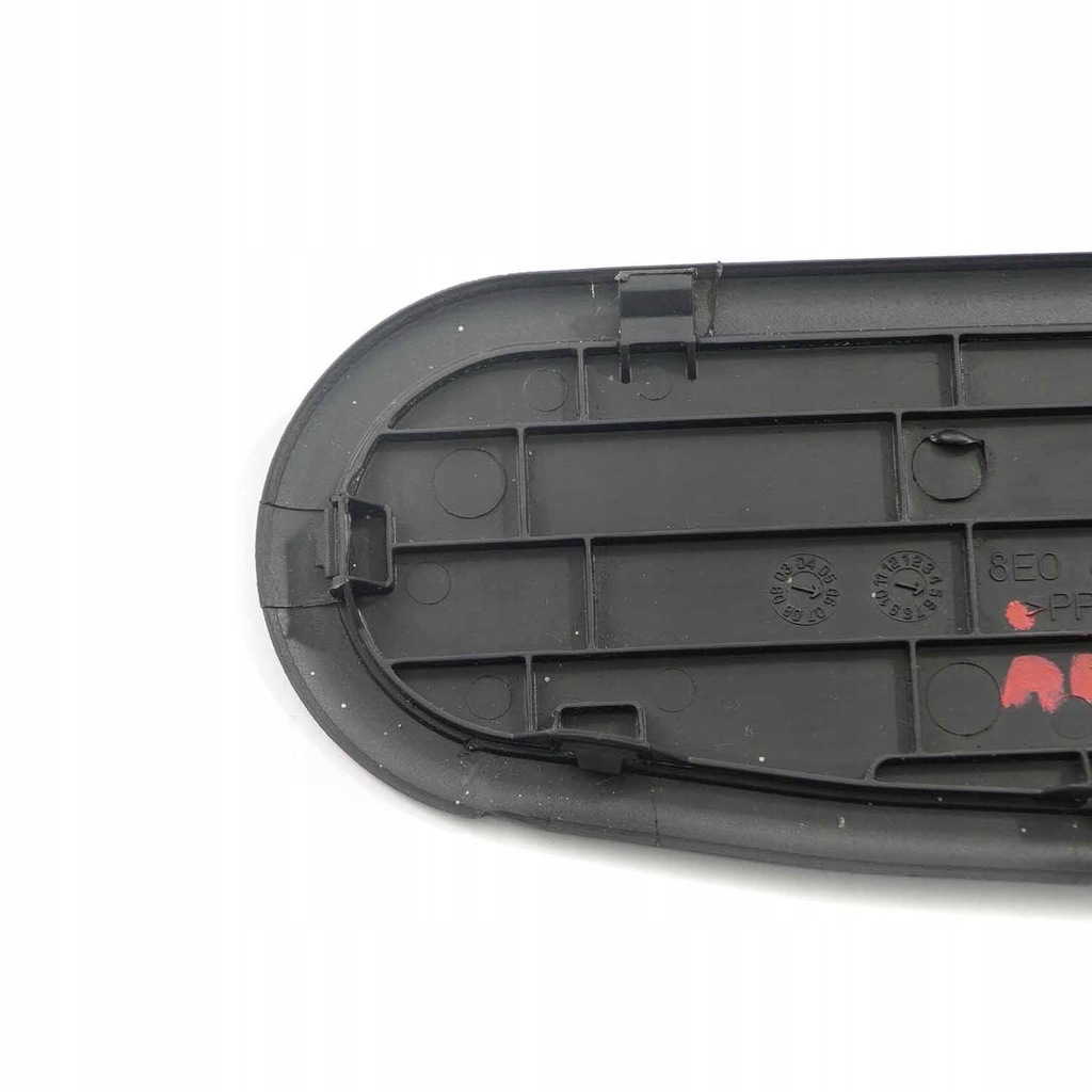 фото №11, Audi a4 b7 заглушка розпилювача ліва 8e0823745