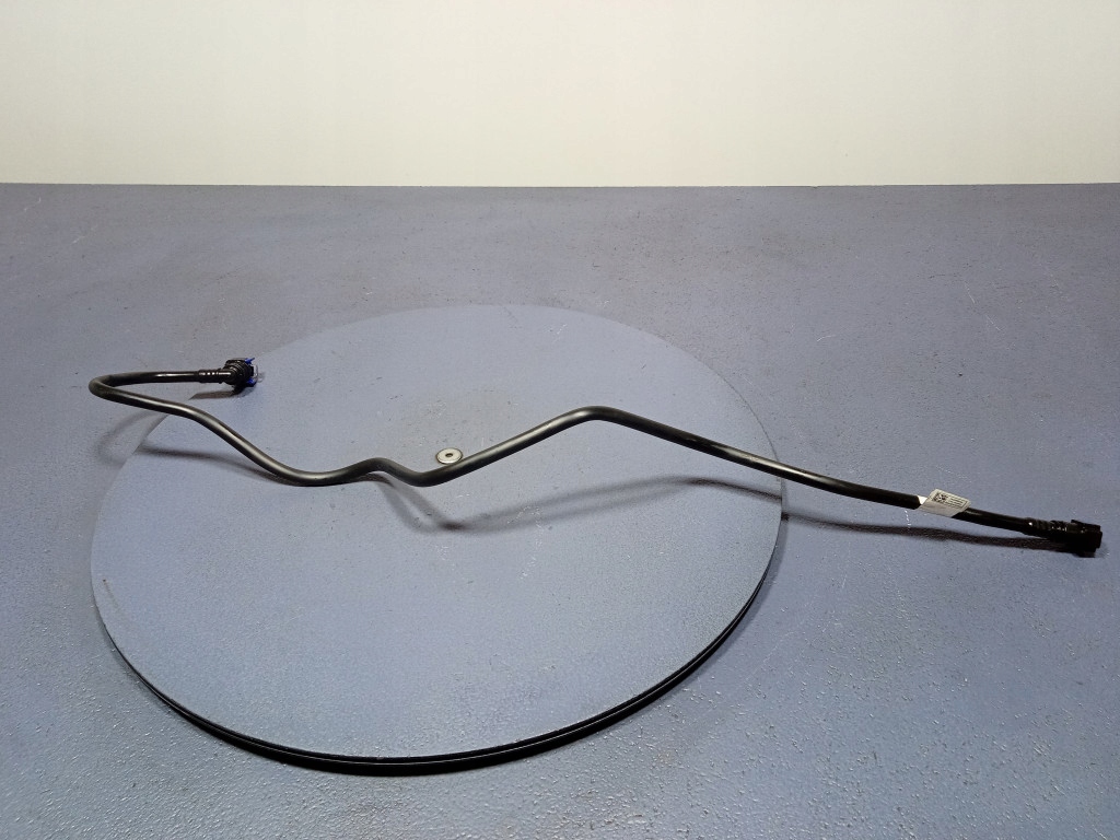 фото №1, Mercedes gls x167 400d 2.9 шланг топлива a1674707601